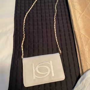 White small bag/handbag